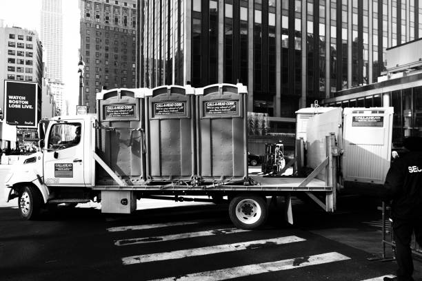 Best Portable toilet rental cost  in Franklin Center, NJ
